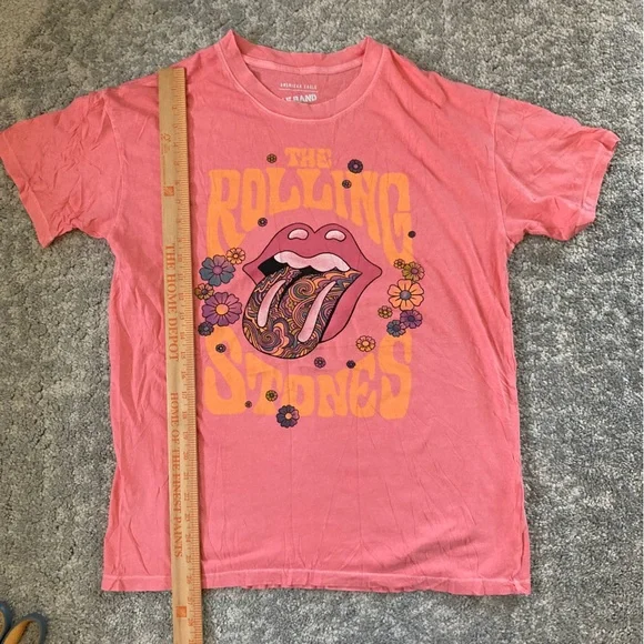 American Eagle Outfitters Coral Graphic Tee size XS/S 100% cotton - Picture 3 of 5